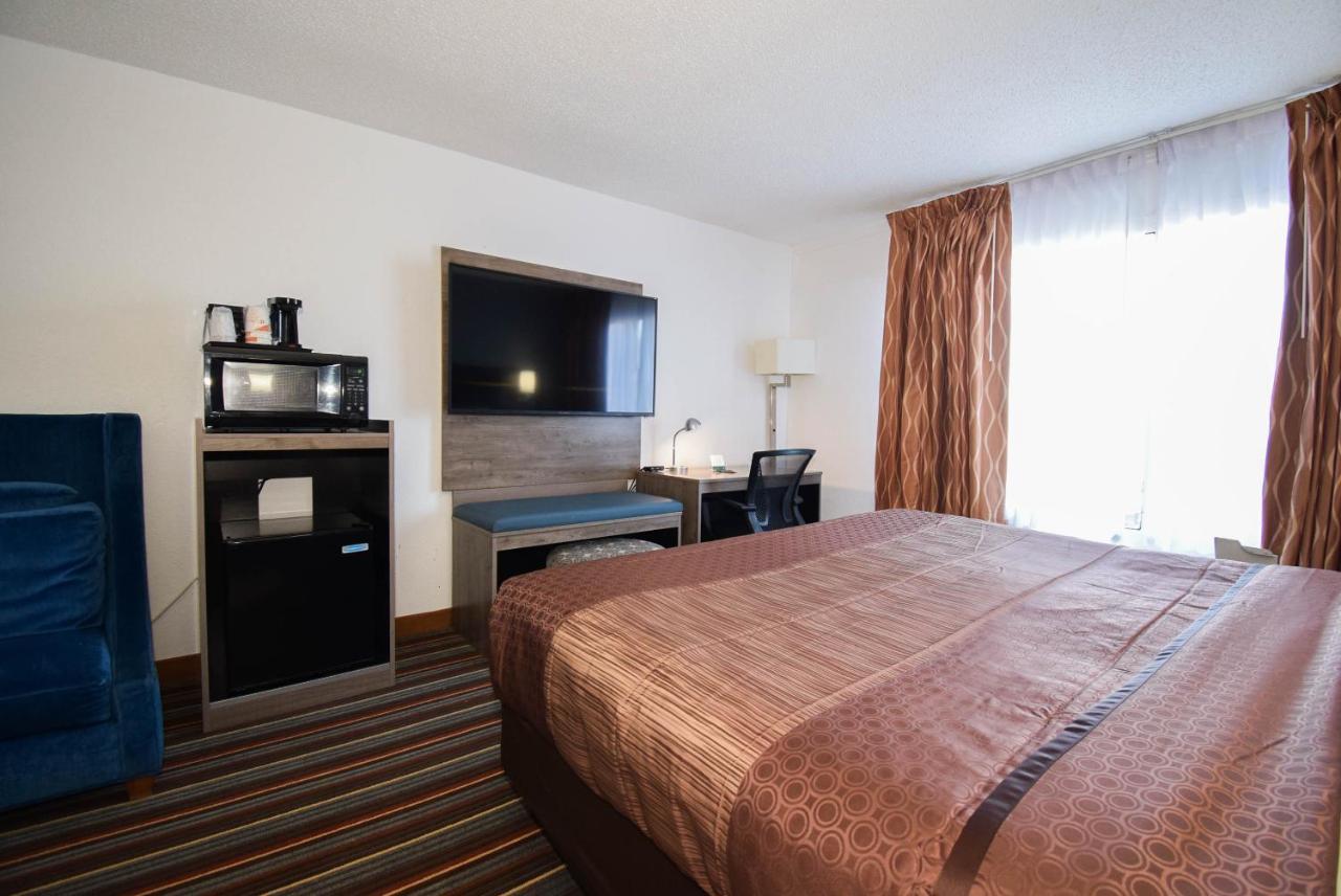 Quality Inn & Suites Sulphur Springs Eksteriør billede