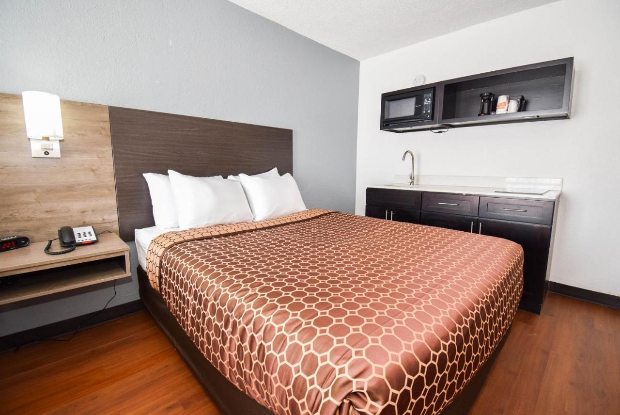 Quality Inn & Suites Sulphur Springs Eksteriør billede