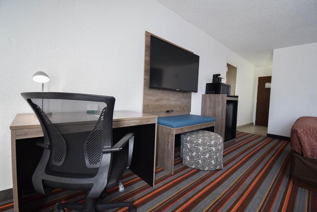 Quality Inn & Suites Sulphur Springs Eksteriør billede