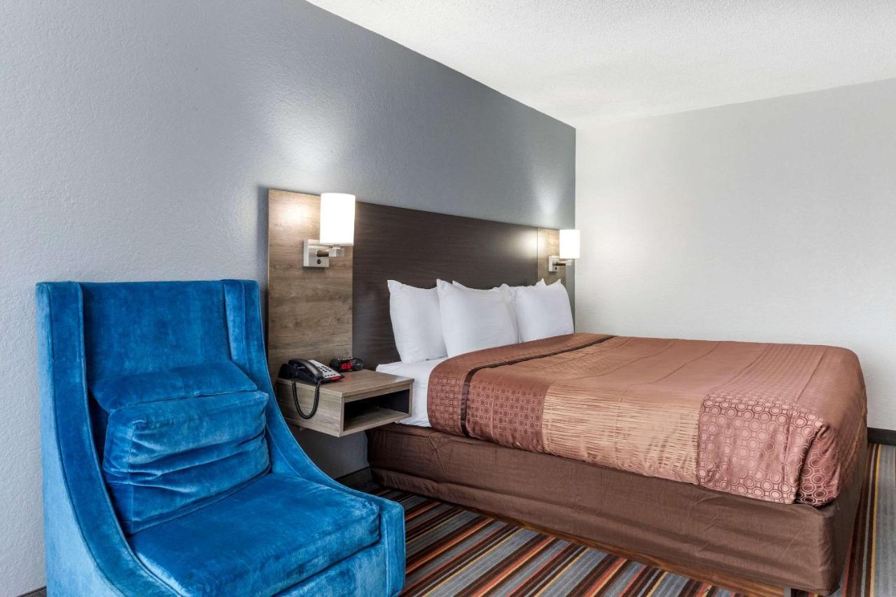 Quality Inn & Suites Sulphur Springs Eksteriør billede