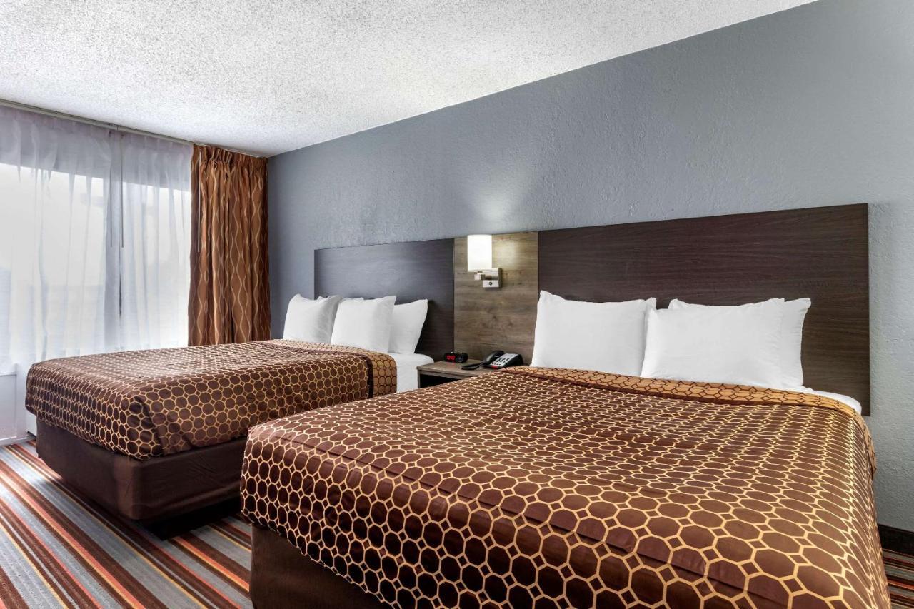 Quality Inn & Suites Sulphur Springs Eksteriør billede